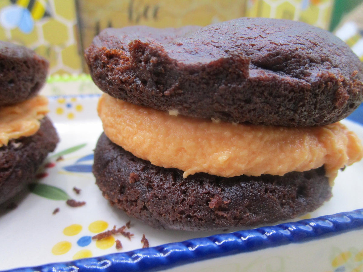 WHOOPIE PIES / VEGAN / GF / ALLERGY FRIENDLY