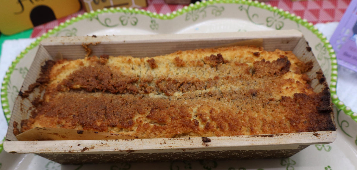 KETO Coffee Crumb Cake, Gluten Free, Dairy Free, Grain Free, Sugar Free, Low Carb Snacks, Birthday Brunch, Cinnamon Swirl loaf, Fall Dessert