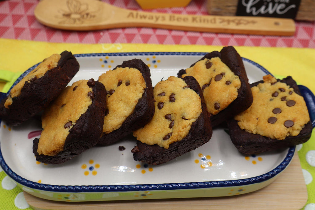 High Protein Brookie Brownies, Dairy Free, Sugar Free, Egg Free, Nut Free, Vegan, Fitness Snack, Low Fat Dessert Bar, Halloween Snacks